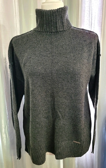 Michael Kors Sweaters - 💋HP💋🆕️ Michael Kors Derby Sweater